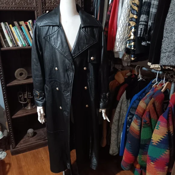 Black leather trench coat - Picture 6 of 7